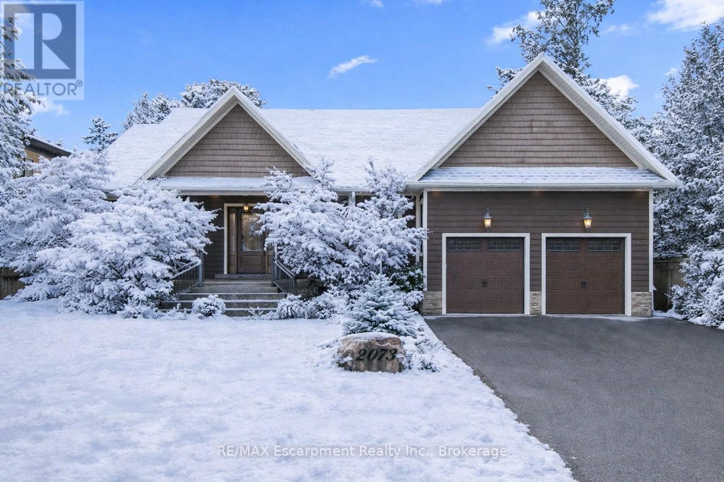 2073 Deramore Drive, Oakville (fd Ford)