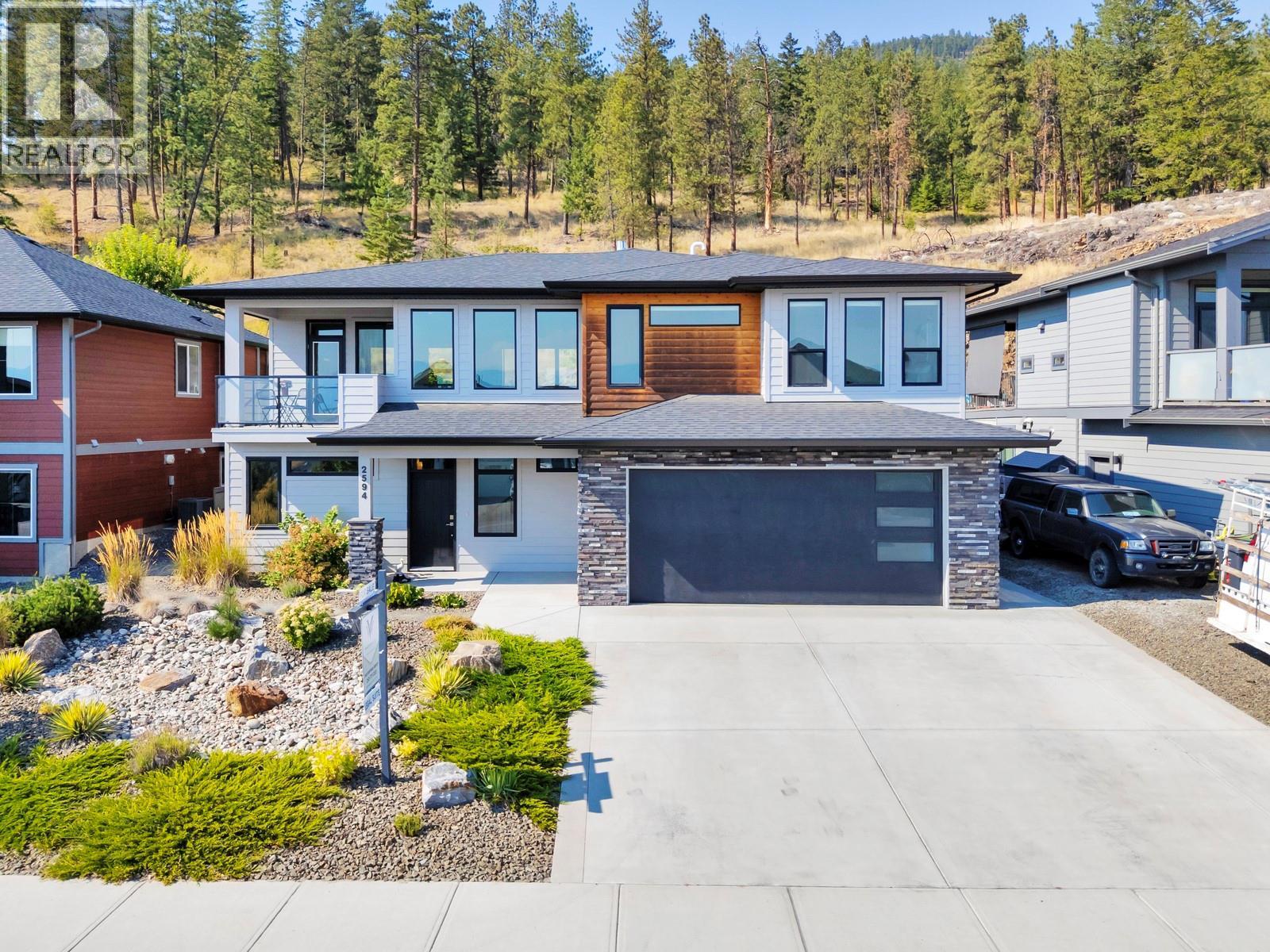 2594 Crown Crest Drive. West Kelowna, British Columbia