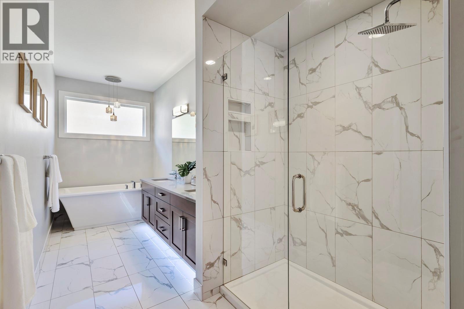 2594 Crown Crest Drive. West Kelowna, British Columbia