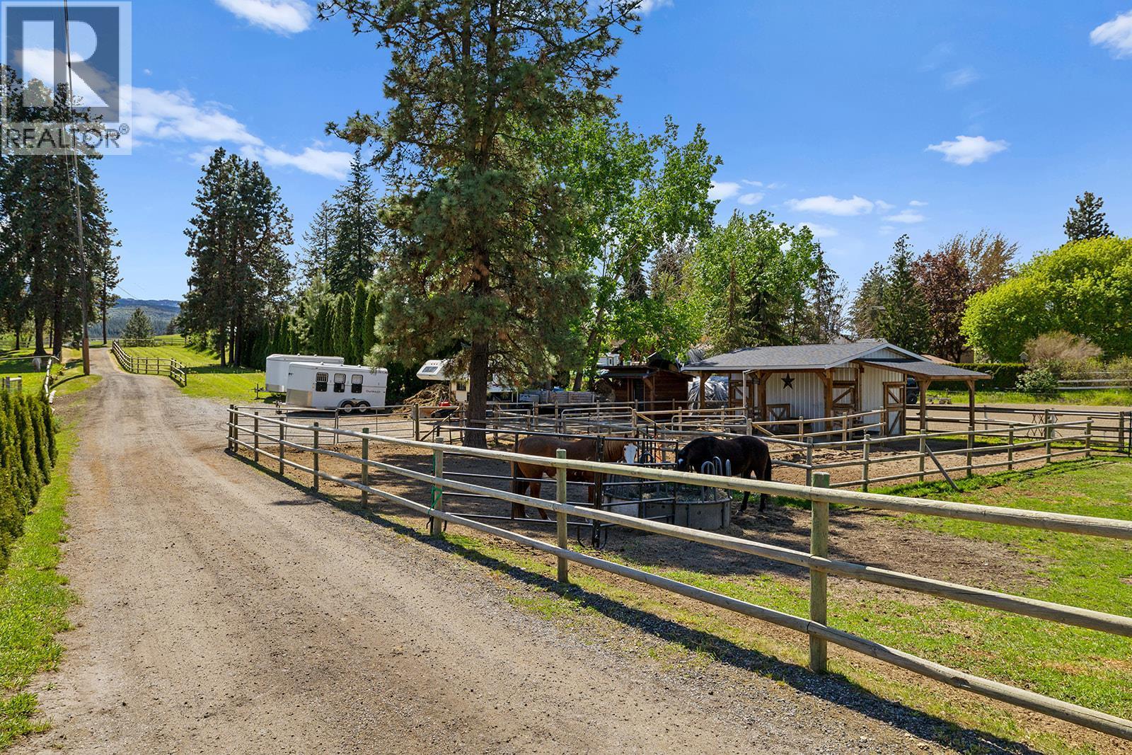 4139 Wallace Hill Road. Kelowna, British Columbia