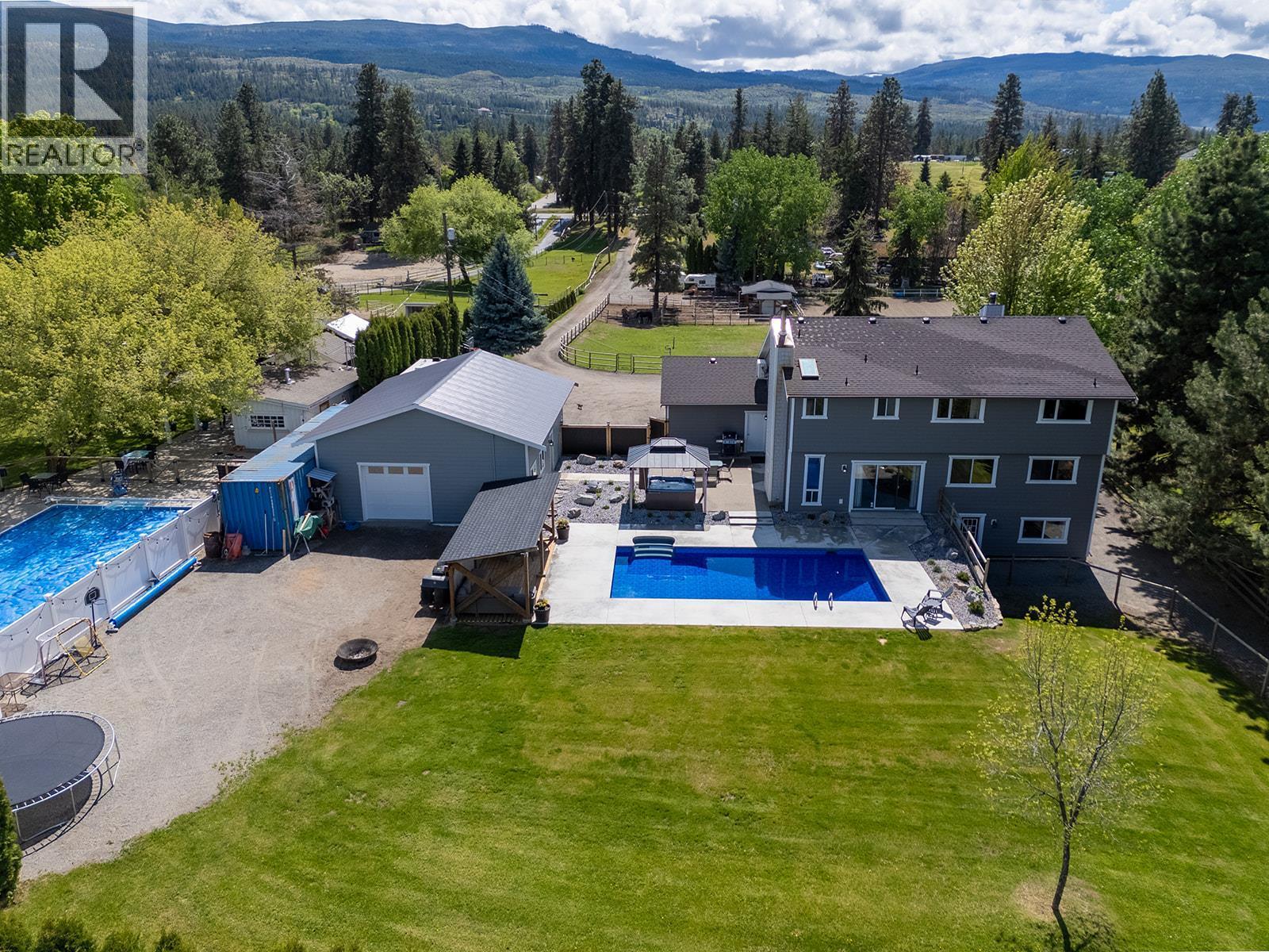 4139 Wallace Hill Road. Kelowna, British Columbia