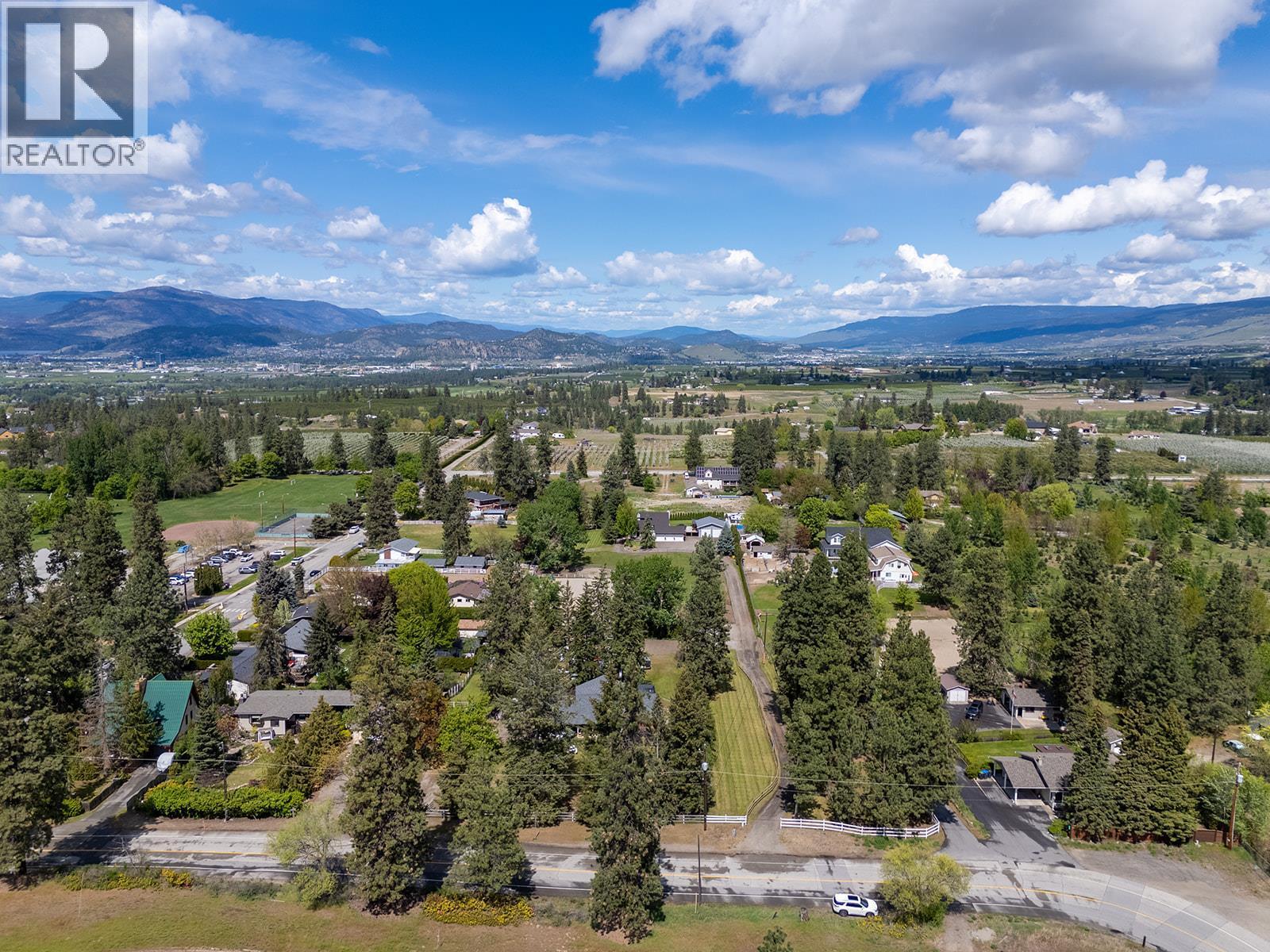 4139 Wallace Hill Road. Kelowna, British Columbia