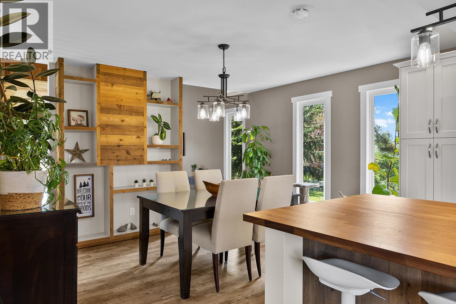 4139 Wallace Hill Road. Kelowna, British Columbia