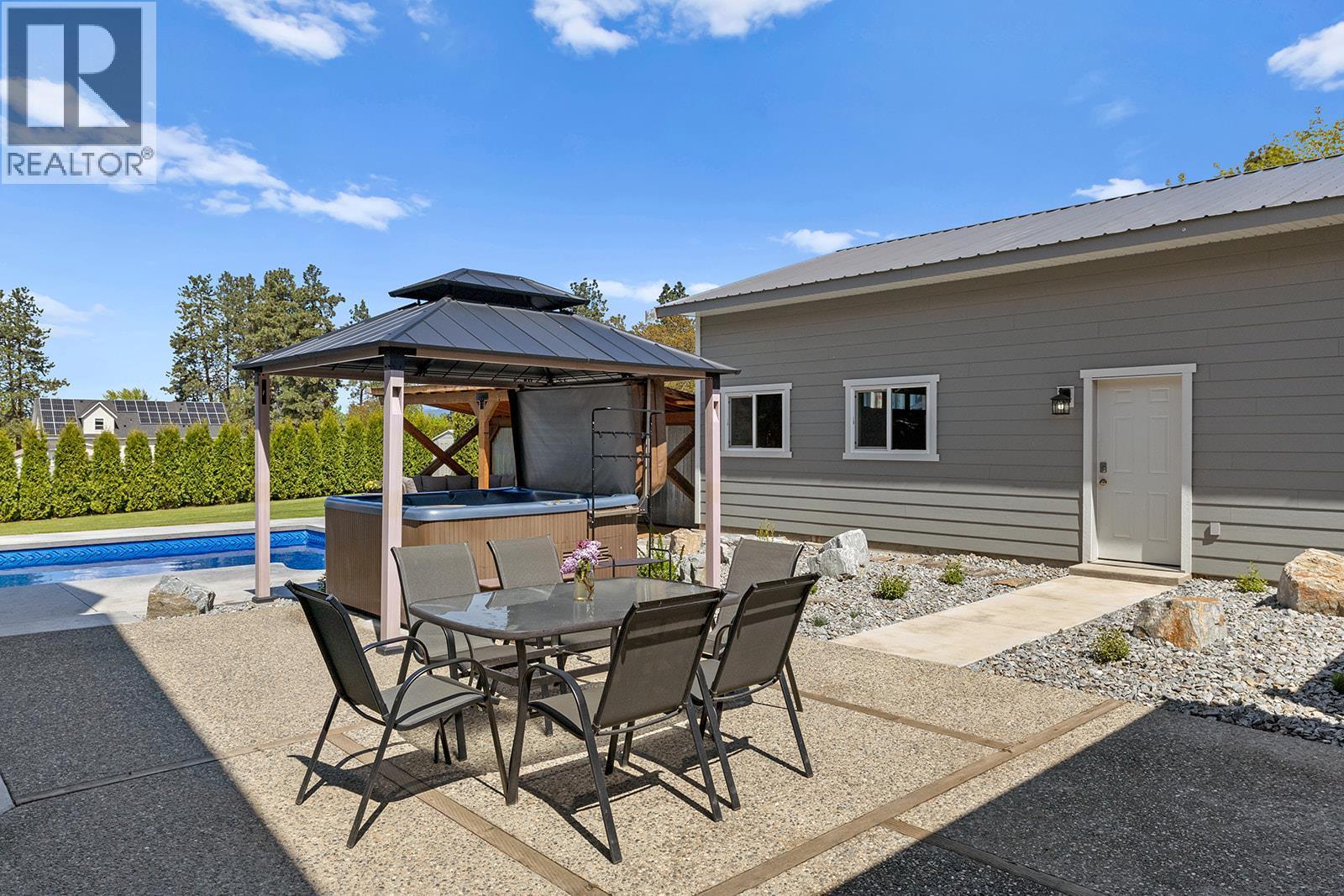 4139 Wallace Hill Road. Kelowna, British Columbia