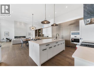 1363 Vineyard Drive. West Kelowna, British Columbia