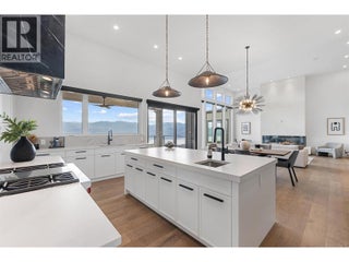 1363 Vineyard Drive. West Kelowna, British Columbia