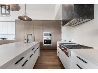 1363 Vineyard Drive. West Kelowna, British Columbia