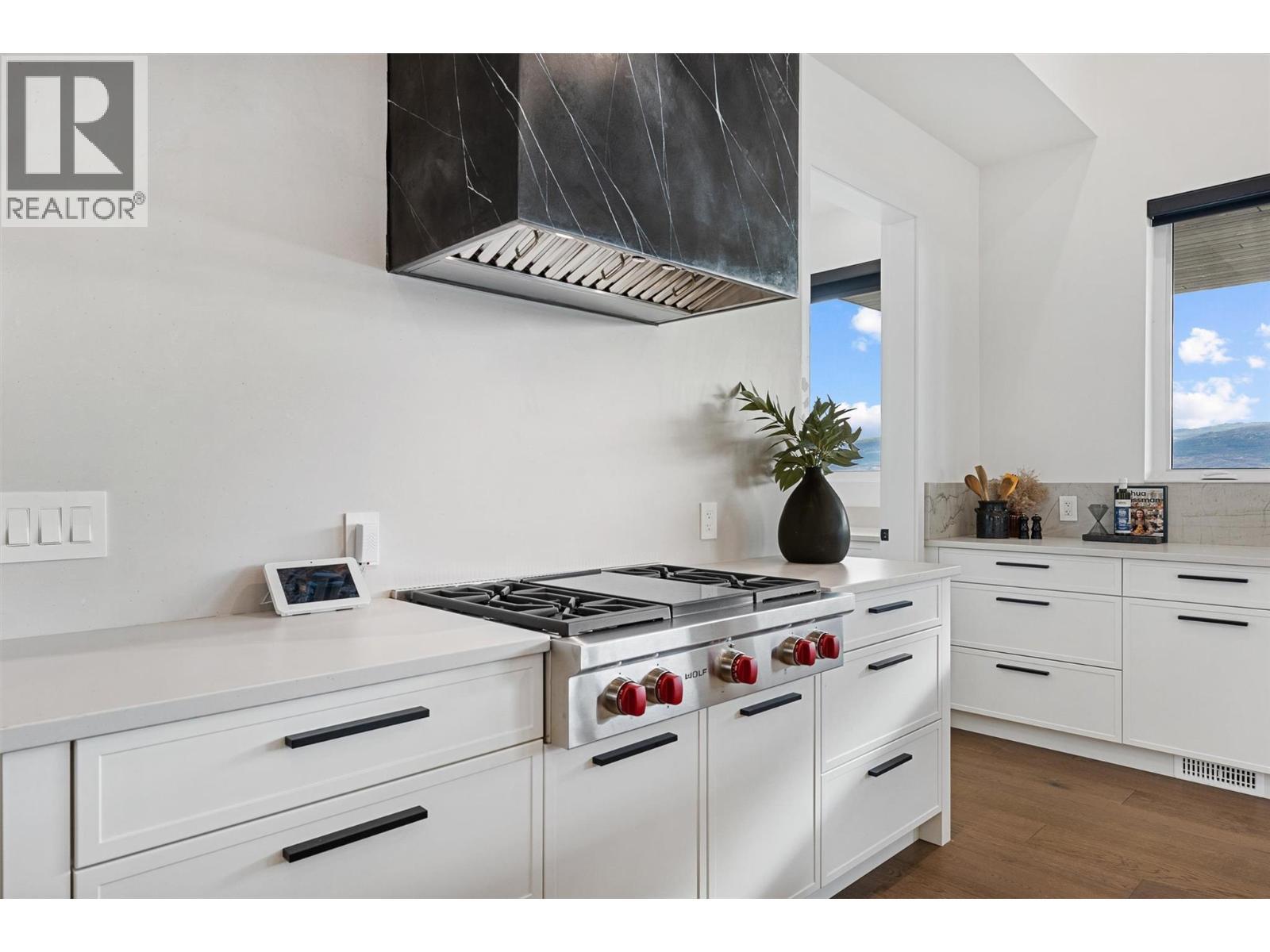 1363 Vineyard Drive. West Kelowna, British Columbia