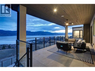 1363 Vineyard Drive. West Kelowna, British Columbia