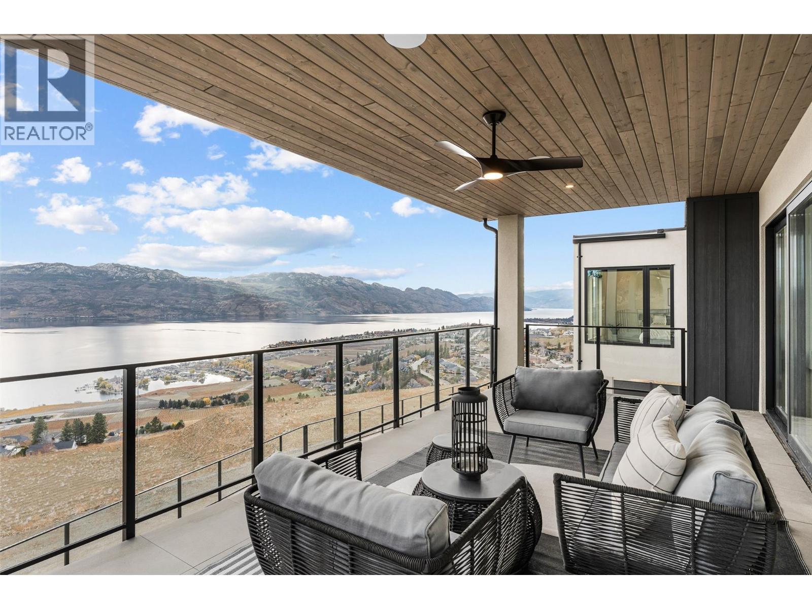 1363 Vineyard Drive. West Kelowna, British Columbia