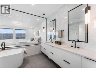 1363 Vineyard Drive. West Kelowna, British Columbia