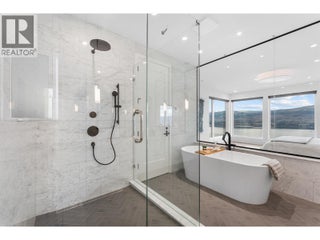 1363 Vineyard Drive. West Kelowna, British Columbia