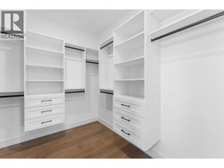 1363 Vineyard Drive. West Kelowna, British Columbia