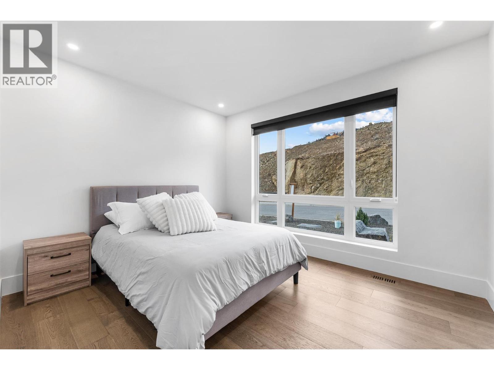 1363 Vineyard Drive. West Kelowna, British Columbia