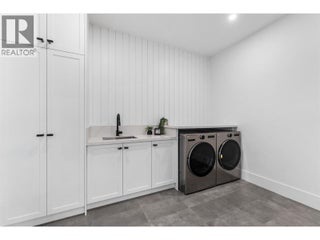 1363 Vineyard Drive. West Kelowna, British Columbia