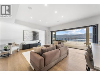1363 Vineyard Drive. West Kelowna, British Columbia