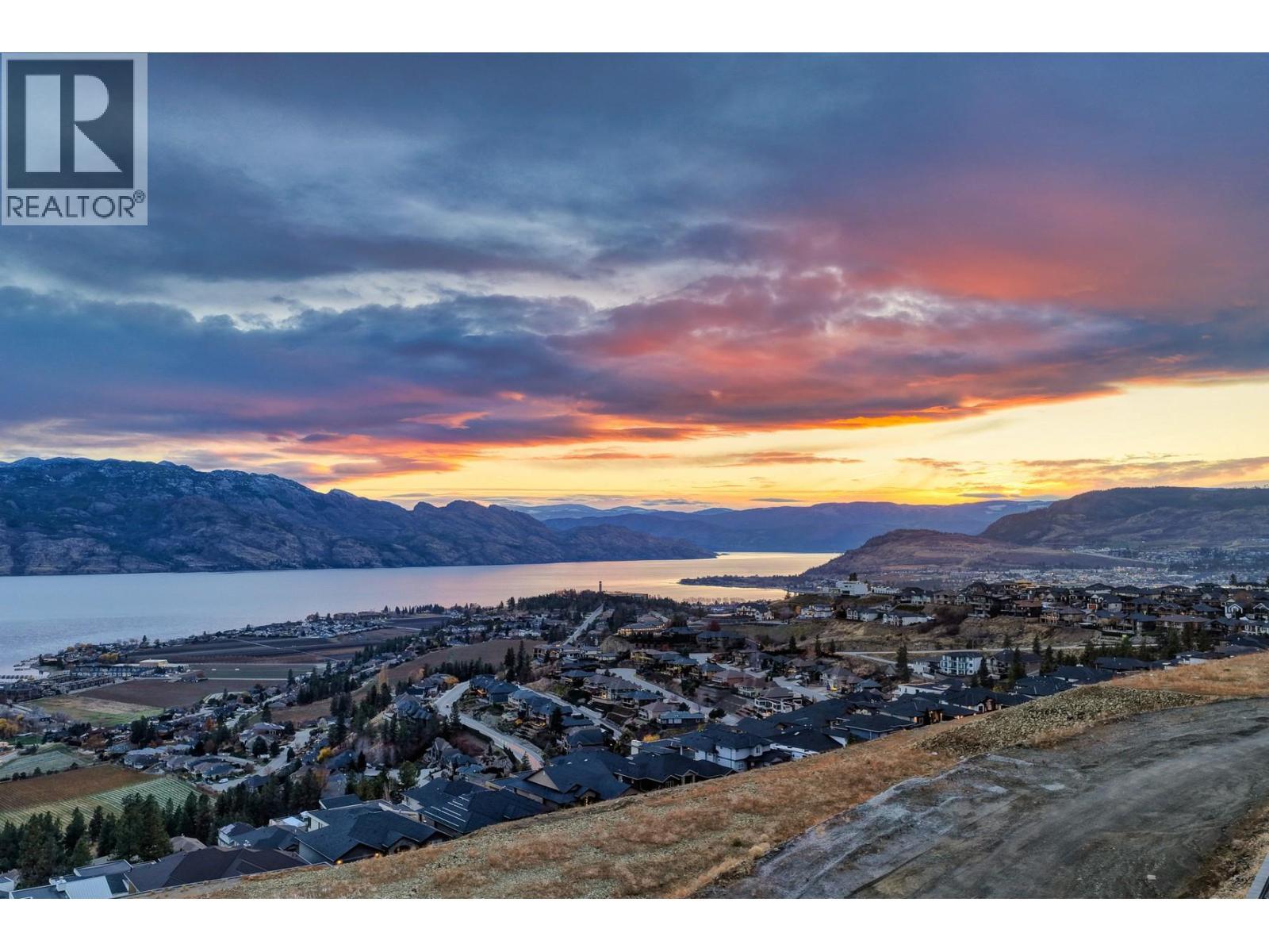 1363 Vineyard Drive. West Kelowna, British Columbia