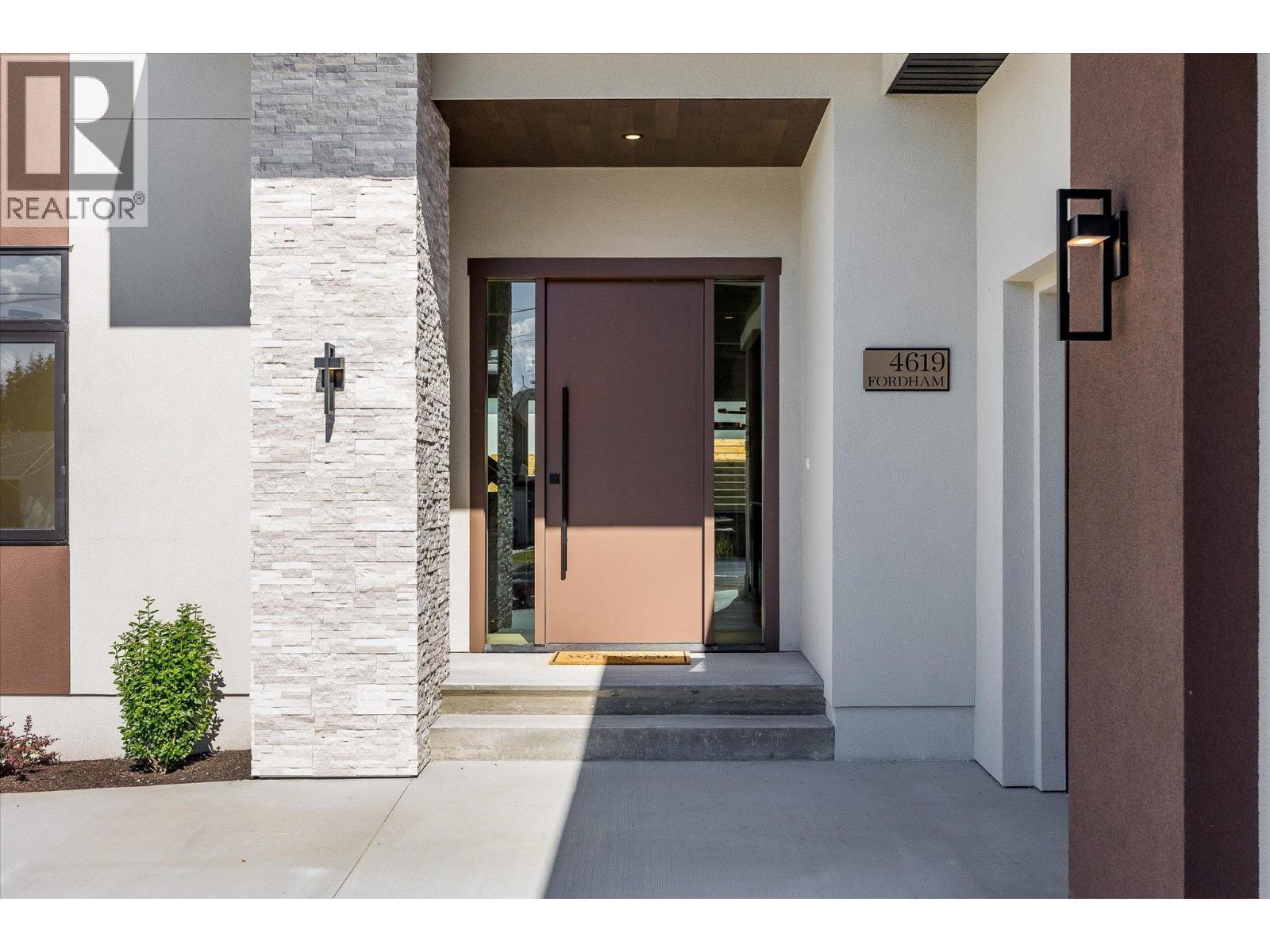 4619 Fordham Road. Kelowna, British Columbia