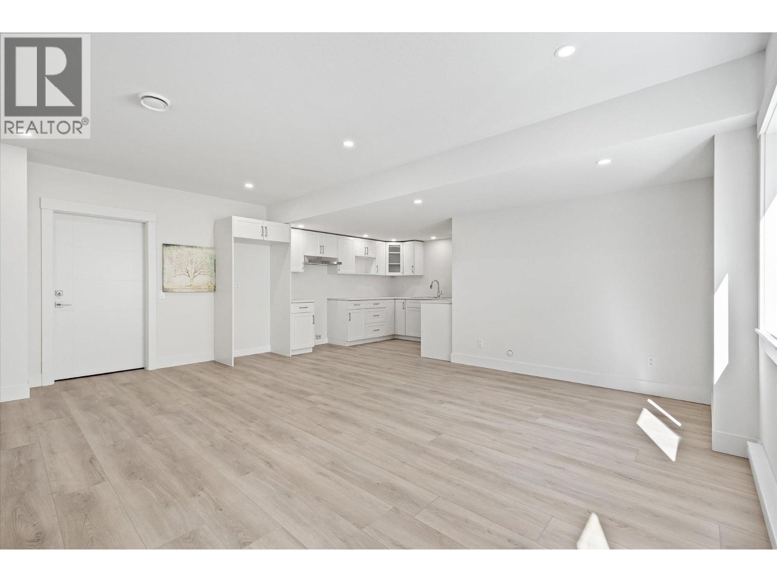 4619 Fordham Road. Kelowna, British Columbia