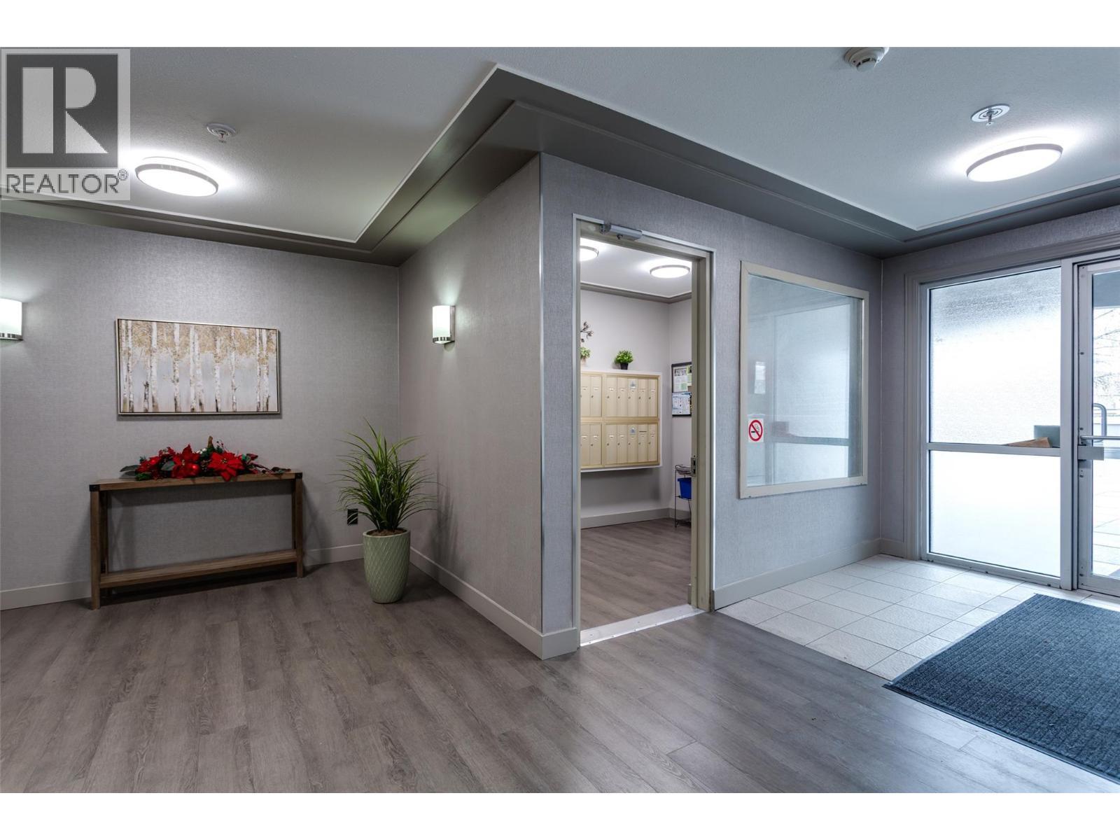 2130 Vasile Road Unit# 302. Kelowna, British Columbia