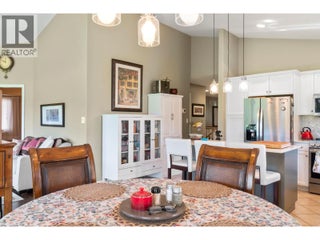 2550 Golf Course Drive Unit# 11. Blind Bay, British Columbia