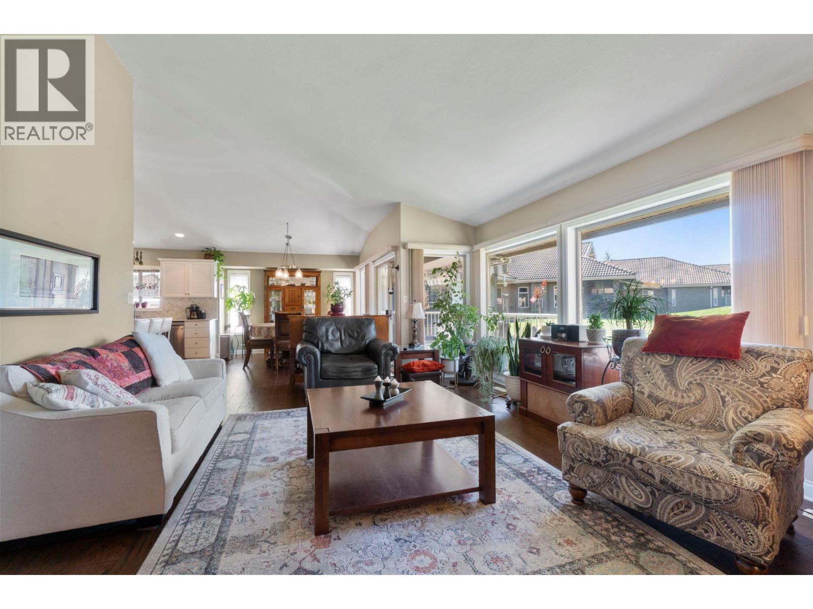 2550 Golf Course Drive Unit# 11. Blind Bay, British Columbia