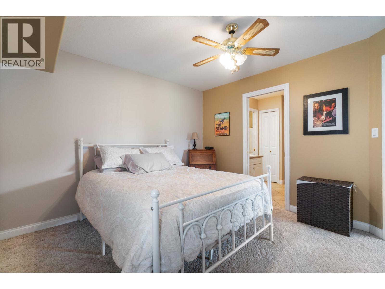 2550 Golf Course Drive Unit# 11. Blind Bay, British Columbia