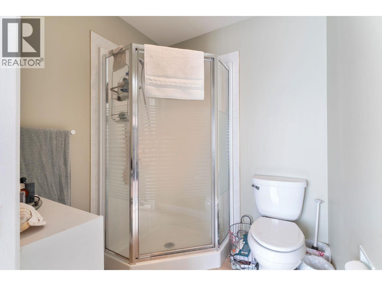 2550 Golf Course Drive Unit# 11. Blind Bay, British Columbia