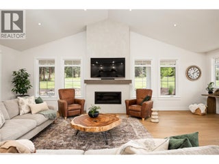 4135 June Springs Road. Kelowna, British Columbia