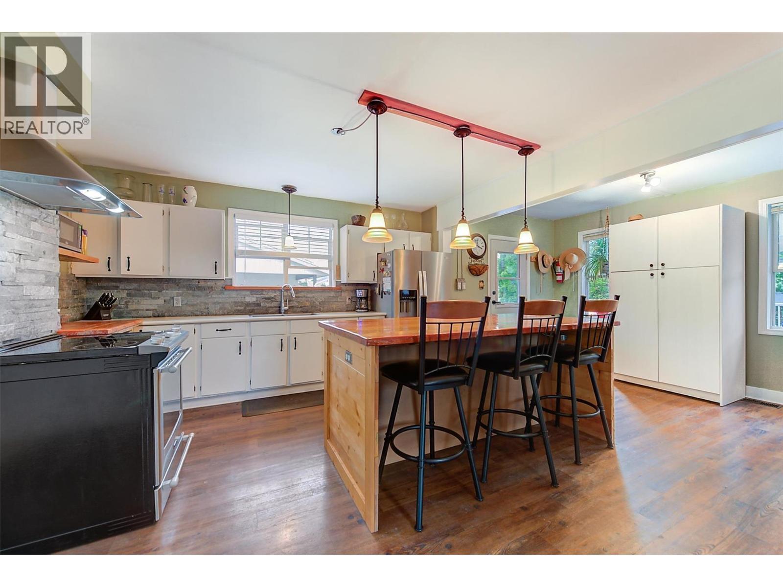 280 Mugford Road. Kelowna, British Columbia