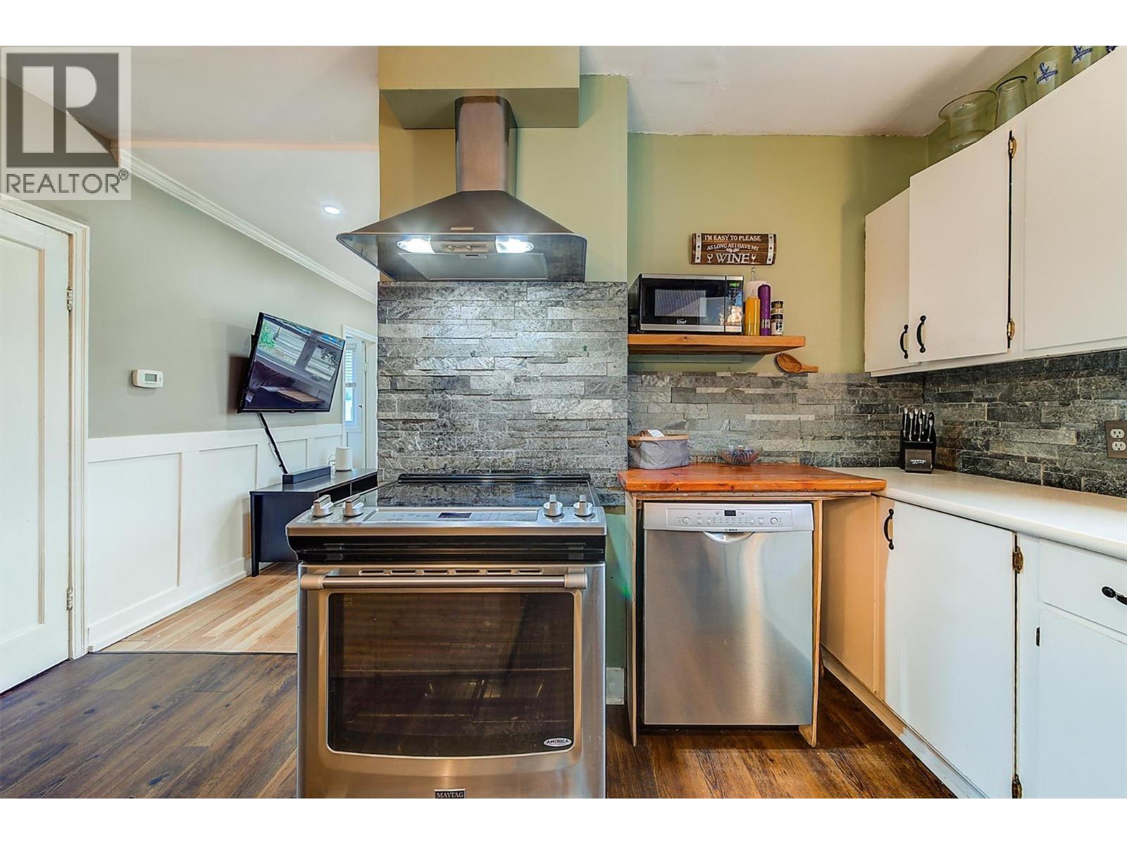 280 Mugford Road. Kelowna, British Columbia