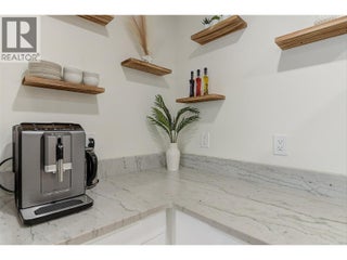 6178 Lipsett Avenue. Peachland, British Columbia