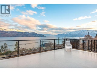 6178 Lipsett Avenue. Peachland, British Columbia