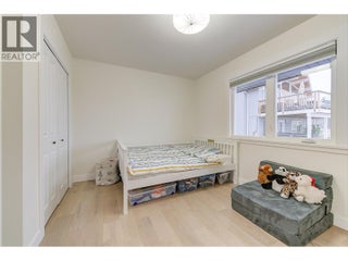 6178 Lipsett Avenue. Peachland, British Columbia