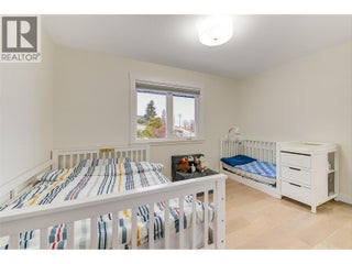 6178 Lipsett Avenue. Peachland, British Columbia