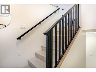 6178 Lipsett Avenue. Peachland, British Columbia