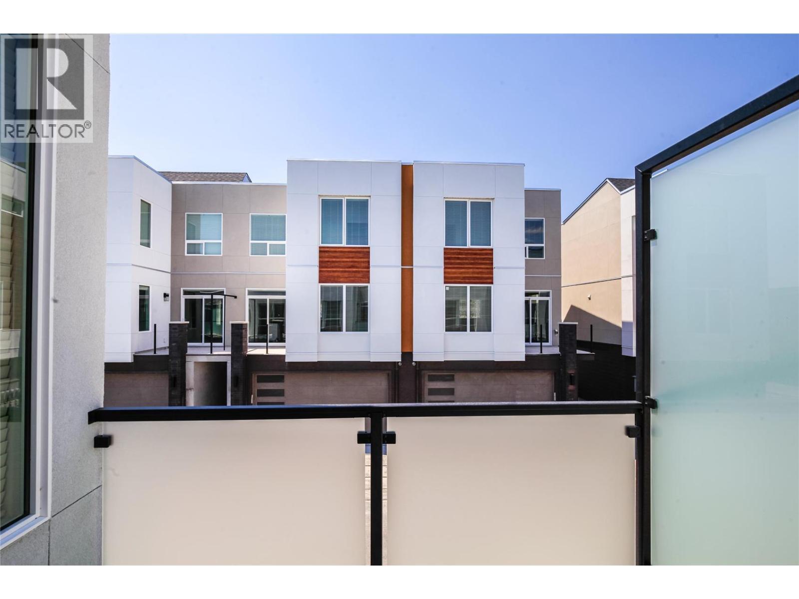 610 Academy Way Unit# 114. Kelowna, British Columbia