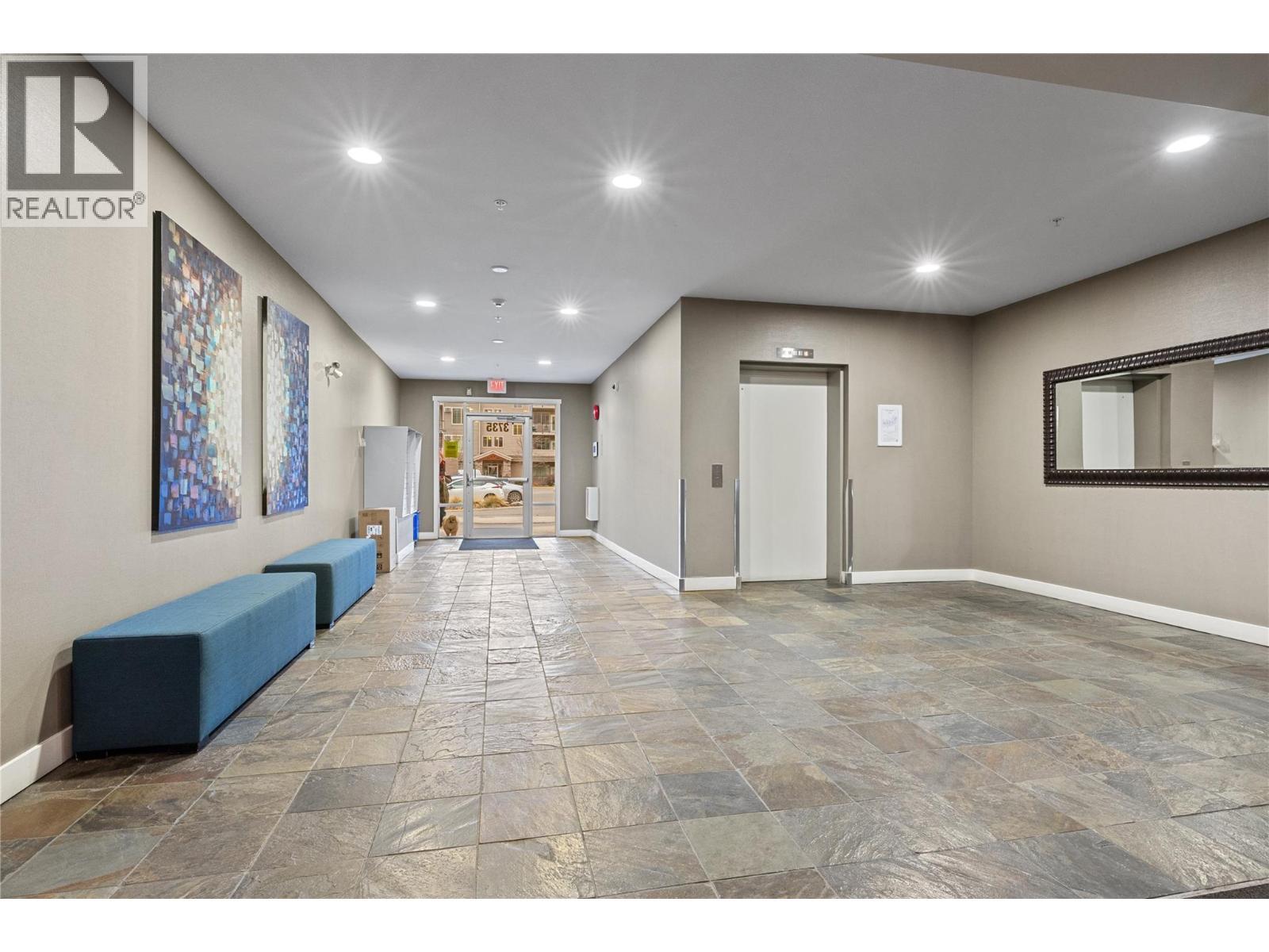 3735 Casorso Road Unit# 305. Kelowna, British Columbia