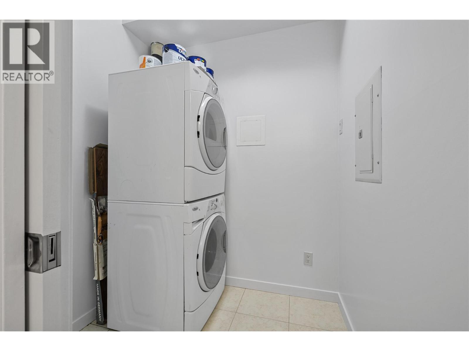 3735 Casorso Road Unit# 305. Kelowna, British Columbia