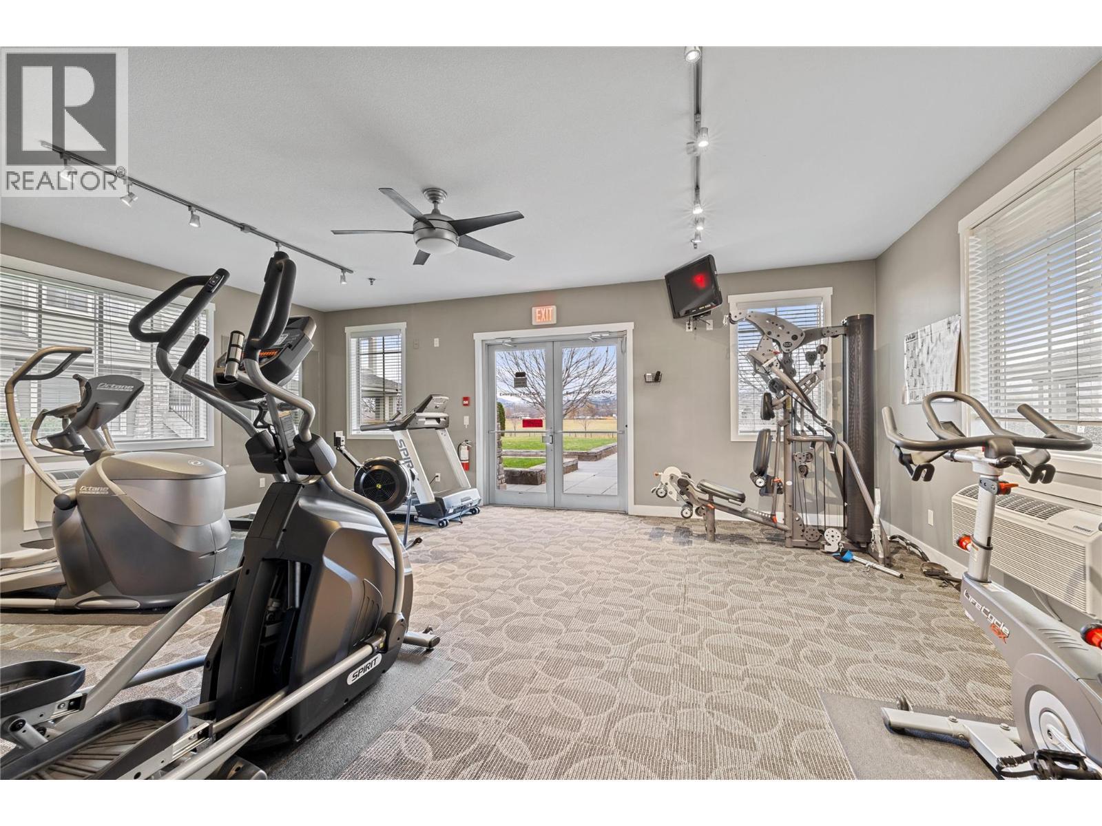 3735 Casorso Road Unit# 305. Kelowna, British Columbia