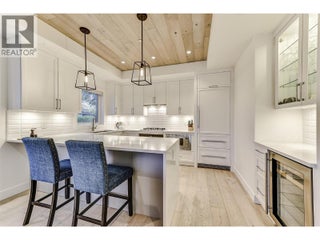 1308 Richter Street Unit# 106. Kelowna, British Columbia