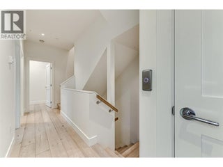 1308 Richter Street Unit# 106. Kelowna, British Columbia