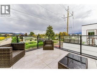1308 Richter Street Unit# 106. Kelowna, British Columbia
