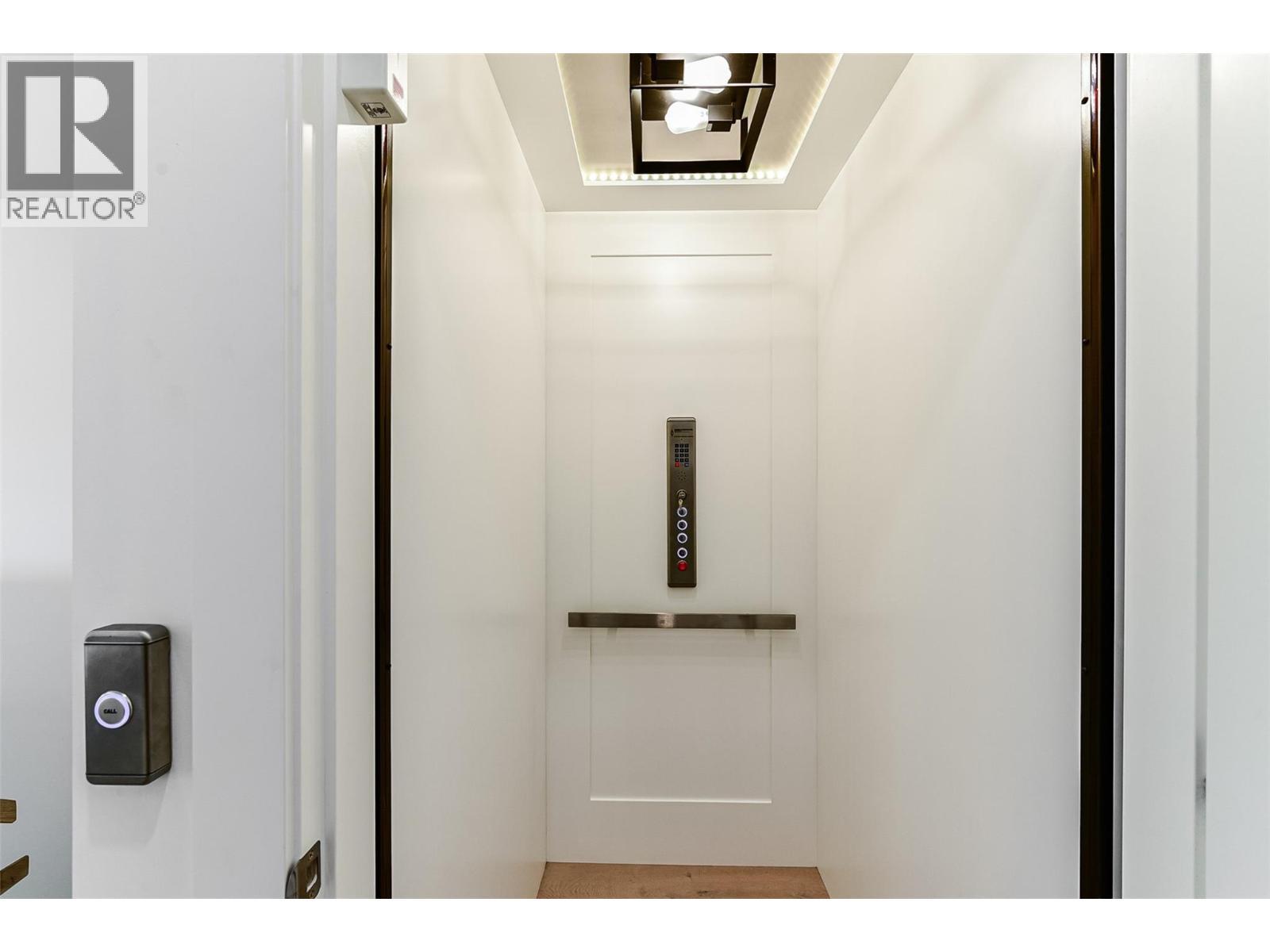 1308 Richter Street Unit# 106. Kelowna, British Columbia