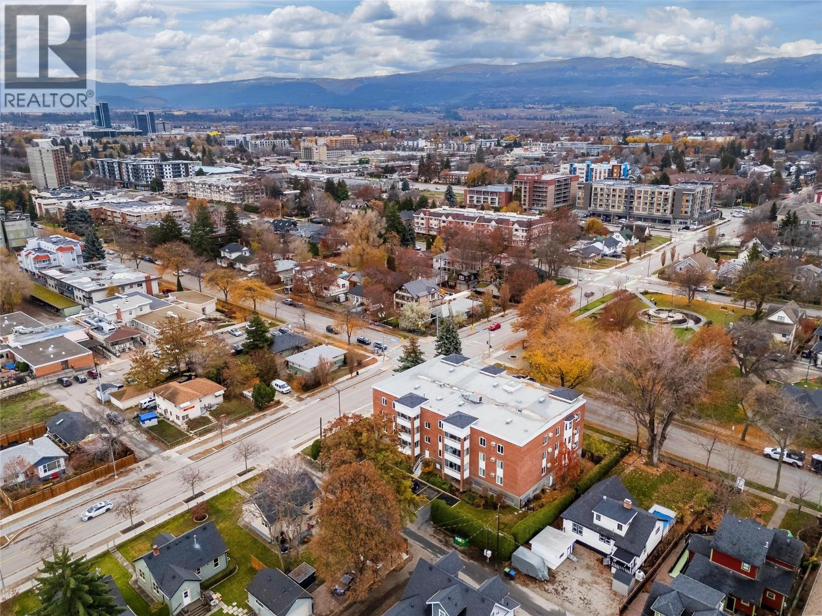 878 Bernard Avenue Unit# 304. Kelowna, British Columbia
