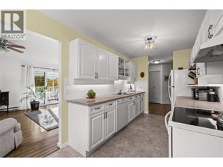 878 Bernard Avenue Unit# 304. Kelowna, British Columbia