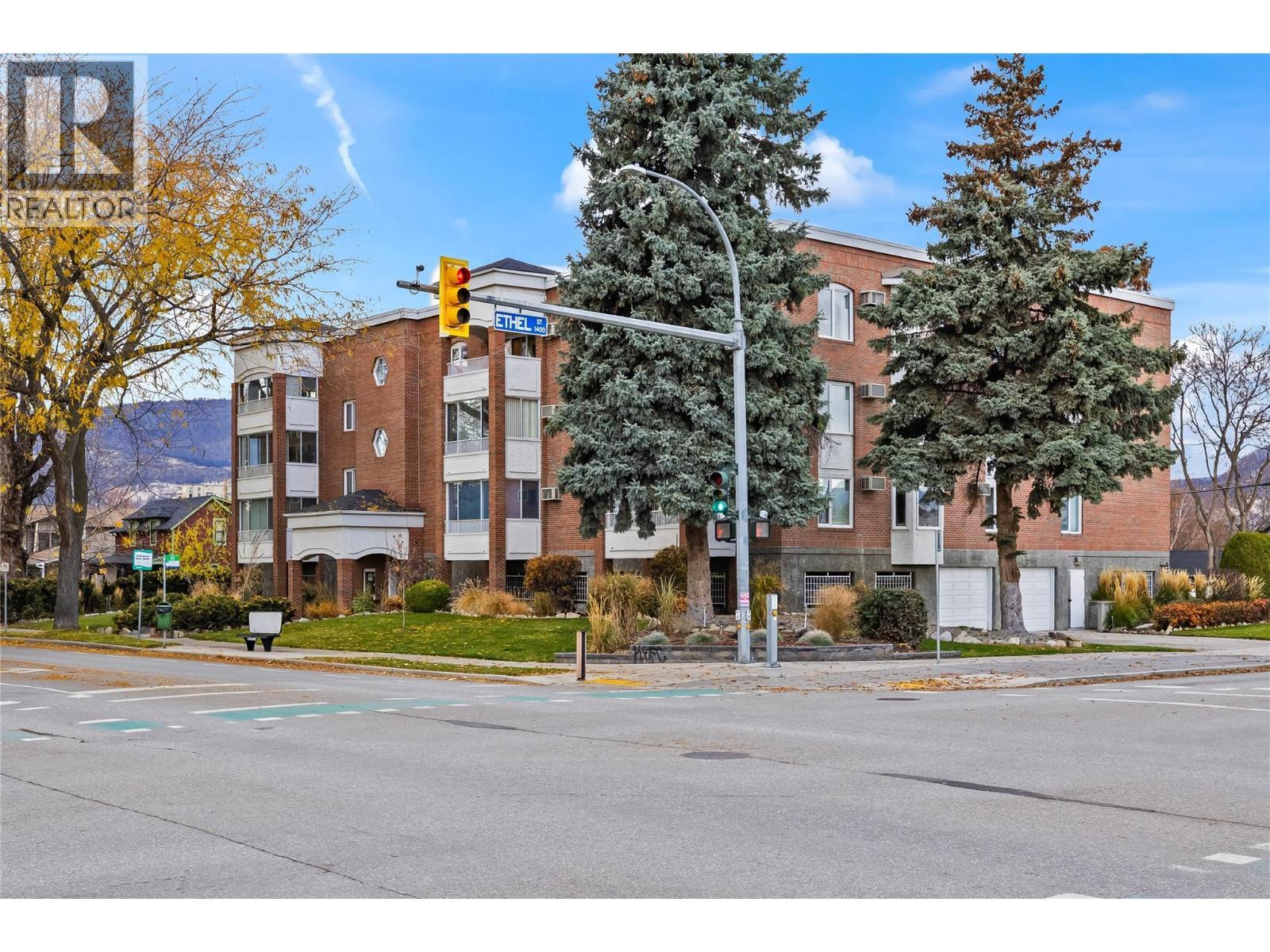 878 Bernard Avenue Unit# 304. Kelowna, British Columbia