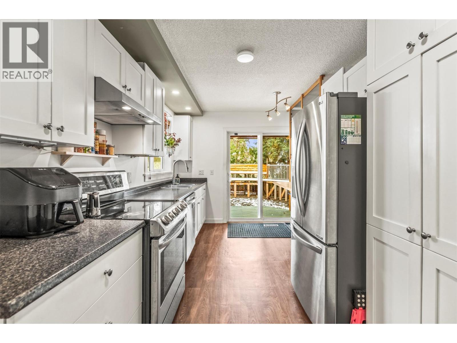 1016 34 Avenue. Vernon, British Columbia