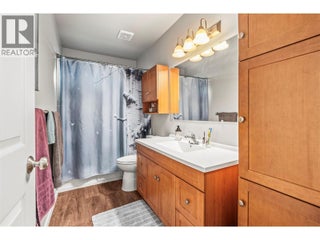 1016 34 Avenue. Vernon, British Columbia