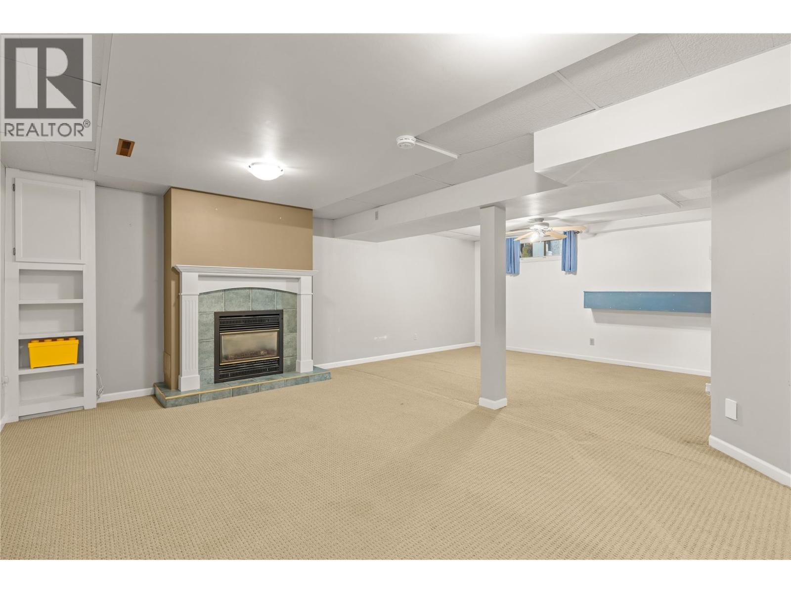 1016 34 Avenue. Vernon, British Columbia